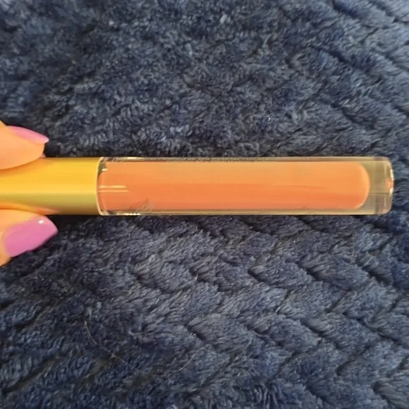 Stila Liquid Lipstick in Shade Parma - Picture 3 of 4